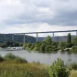 Im Moseltal *