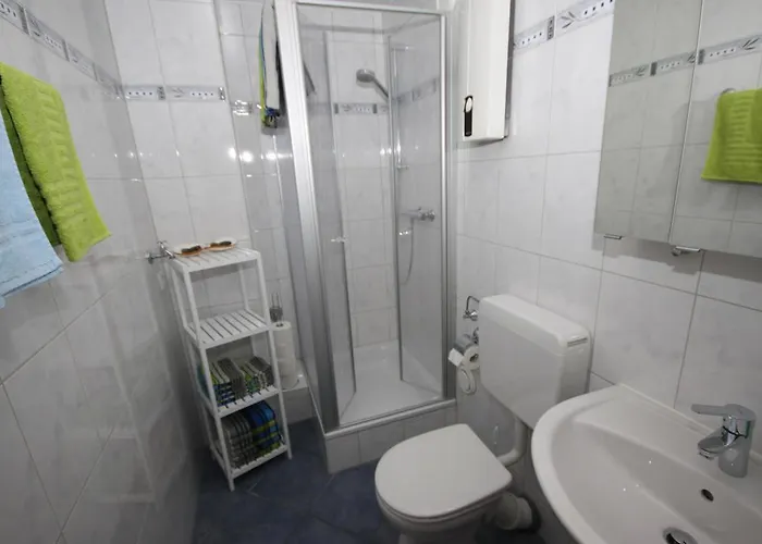 Im Moseltal 公寓 *